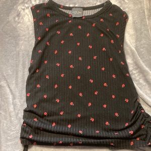 Olivia Rae shirt size small